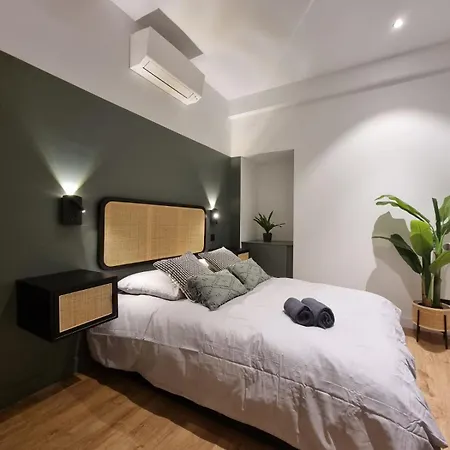 Hyper Centre Apartment