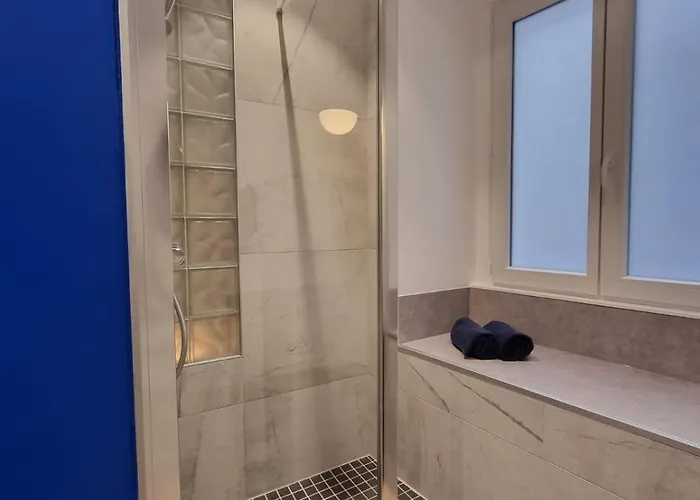 Hyper Centre Apartman